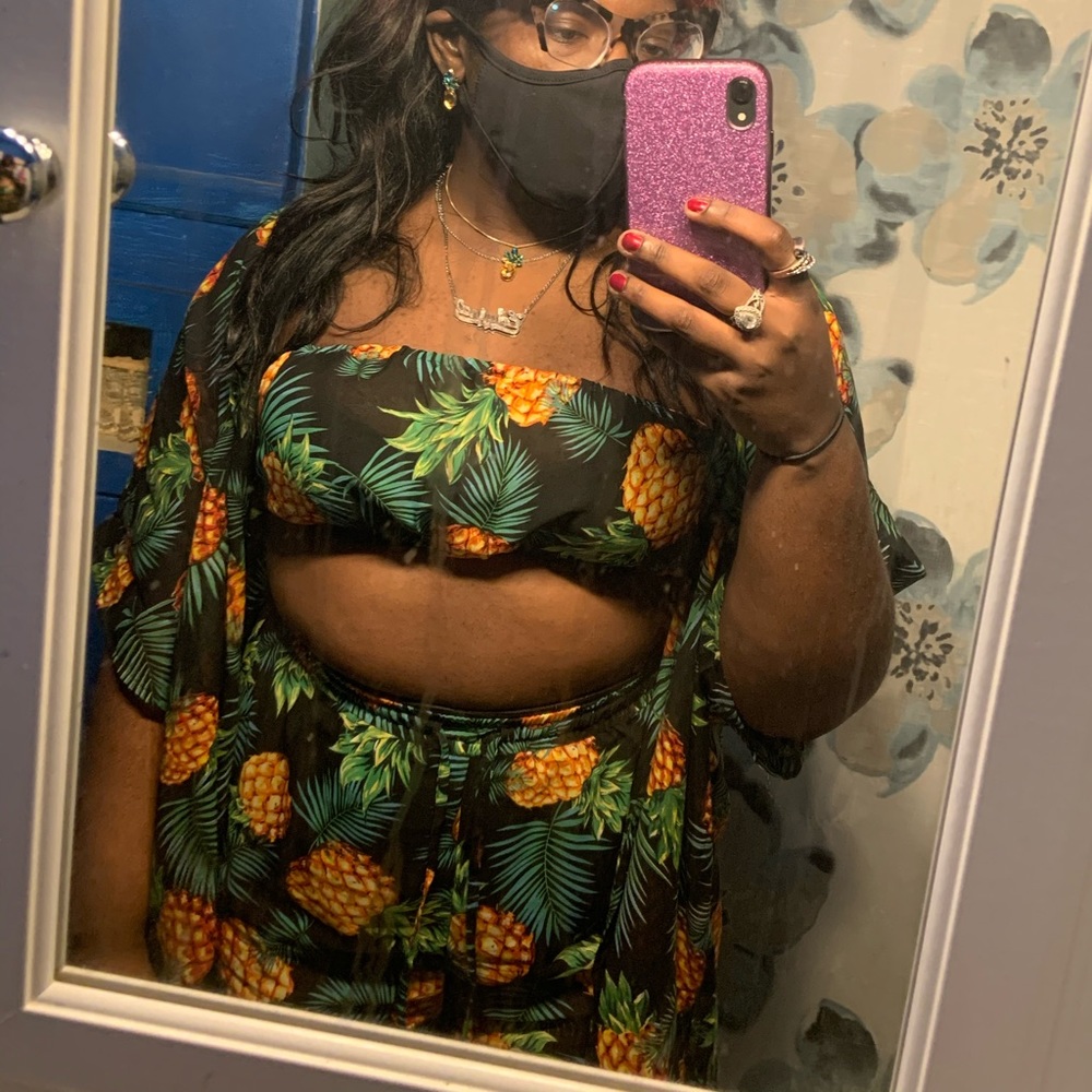 3 piece Pineapple Print Set